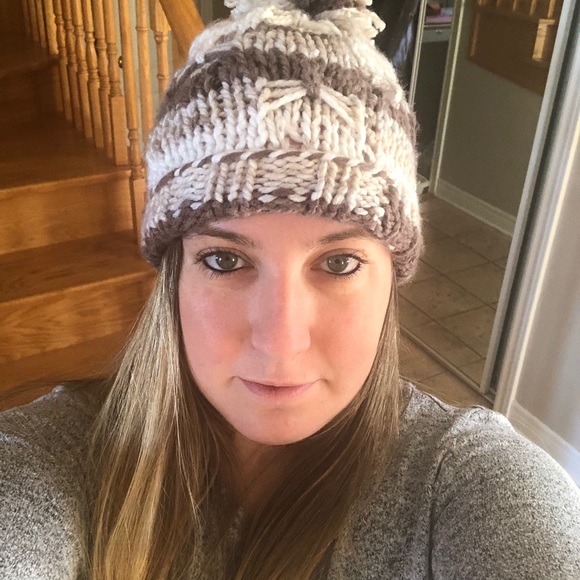 Meet your Posher, Bailey - Picture 1 of 1